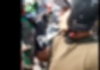Video Debt Collector Enggak Berkutik, Kepergok Anggota TNI Saat Tarik Motor di Jalan
