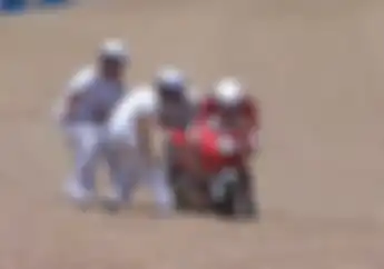 Berita Terkini Pembalap Indonesia Fadillah Arbi Crash di Race 2 FIM JuniorGP Moto3 2022 di Jerez