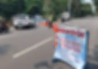 Dikira Ada Razia, Pemotor Auto Putar Balik, Padahal Hanya Uji Emisi Gratis Di Kawasan Kembangan