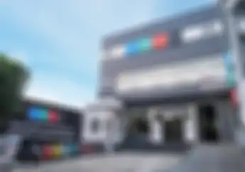 Piaggio Indonesia Resmikan Dealer Motoplex 4 Brand di Jakarta Barat