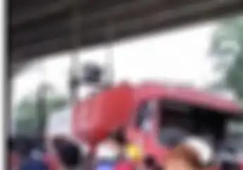 Kecelakaan Maut Truk Pertamina Seruduk Pemotor di Cibubur, Netizen Soroti Posisi Lampu Merah
