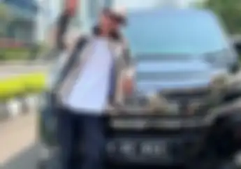 Bonge SCBD Pamer Mobil Vellfire B 80 NGE, Biaya Pelat Nomor Cantik Bikin Penasaran