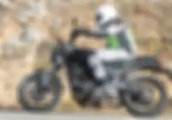 Terciduk Motor Baru Triumph 250 cc Lagi Dites di Jalanan, Bermesin Bajaj Pulsar?