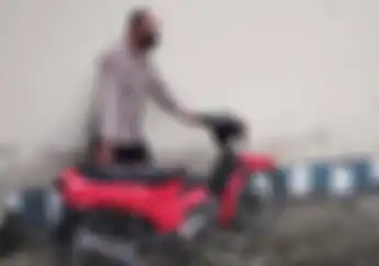 Bikin Geger, Warga Blitar Temukan Motor Kawasaki Kaze R Misterius di Tempat Angker