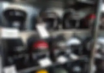 Waspada Beredar Helm Cargloss Palsu di Pasaran, Begini Cara Bedainnya