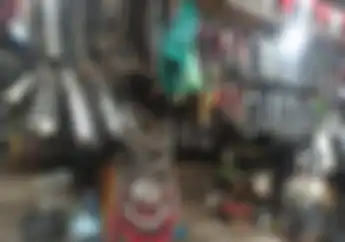 Hidden Gem Kolong Jatinegara, Sparepart Baru dan Bekas Serba Ada