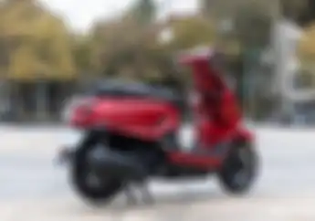Seirit Honda BeAT Suzuki Luncurkan Motor Baru Matic 125 cc Tampang Seperti Vespa Saingi Yamaha Fazzio