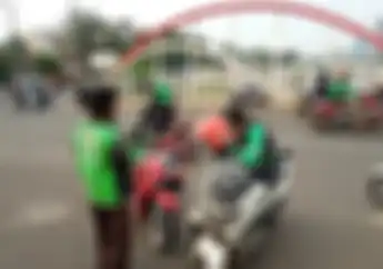 Survey Membuktikan, Naiknya Tarif Ojol Bikin Konsumen Kembali Naik Motor Pribadi