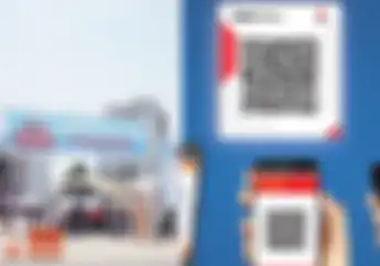 Enaknya Belanja di Otobursa Tumplek Blek 2022 Enggak Perlu Bawa Duit, Cukup Gunakan HP
