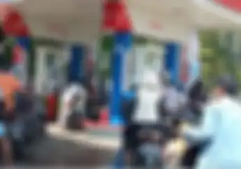 Warga Panik Antrian Panjang di Depan SPBU Semalam, Ini Harga Pertalite 1 September 2022 di Seluruh Daerah