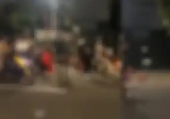 Mencekam, Video Pemotor Serang Warga Gandaria Karena Ditegur Pakai Knalpot Brong