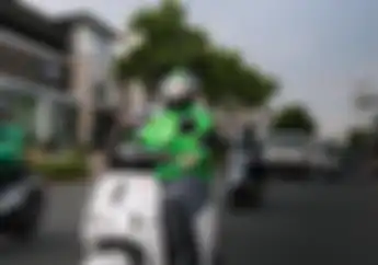 Pengamat Sebut Naiknya Tarif Ojek Online Enggak Bikin Driver Ojol Semakin Untung
