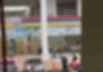 Juru Parkir Indomaret Kemang Raya Bikin Geger, Tagih Tarif Rp 15 Ribu Sekali Parkir