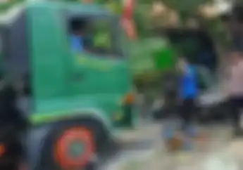 Merinding, Video Truk Kontainer Tabrak Pemotor dan Anak SD di Bekasi, 10 Orang Meregang Nyawa