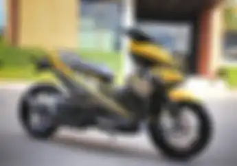 Modifikasi Motor Yamaha Aerox Thailand, Makin Keren Berkat Ganti Warna Ala Pembalap Kenny Roberts