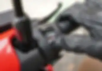 Jarang yang Tahu di Motor Zaman Sekarang Dilengkapi Tombol Irit Bensin Terbukti Hasilnya Hemat Segini