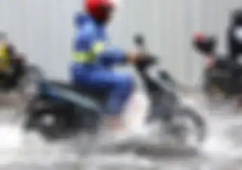Siapkan Jas Hujan, Prakiraan Cuaca Jakarta 11 Oktober 2022 Berpotensi Hujan Lebat