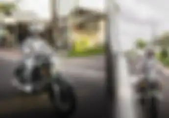 Heboh Brankas Dara Arafah Dicuri ART, Intip Gayanya Naik Moge Royal Enfield Classic 500
