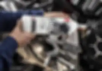 Tips Irit Bensin, Pemilihan OIi Matic Beda Dengan Motor Sport