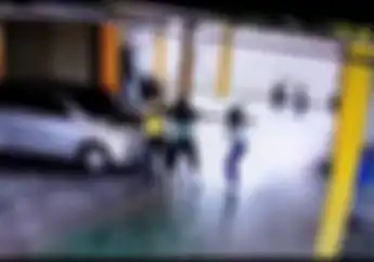 Disangka Selingkuhan, Video Penumpang Wanita Dianiaya Istri Driver Ojol di Pesanggrahan