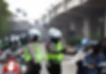 Polda Jatim Kembali Gelar Razia di Perbatasan Surabaya Incar Pemotor Membawa Ini
