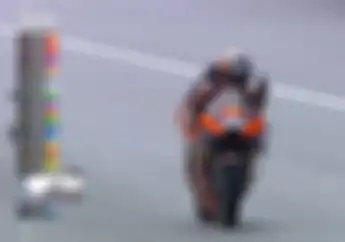 Pembalap Yang Menikahi Adik Sendiri Menang di MotoGP Thailand 2022, Marc Marquez Nyaris Podium