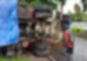 Truk Tangki Pertamina Kecelakaan di Blitar, Angkut BBM Full Bisa Buat Ribuan Motor Yamaha NMAX