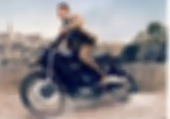 Wow, Motor Triumph Scrambler Bekas James Bond 007 Dilelang Laku Rp 2,3 Miliar!