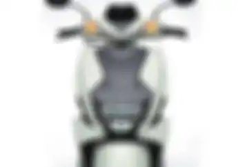 Dibuli Abis  Motor Baru Suzuki Avenis Dijual Hampir Rp30 Juta Apa Sih Istimewanya Motor Matic 125 cc Ini   