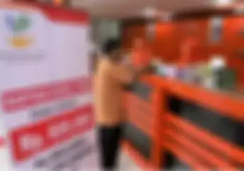 Beli Jas Hujan atau Servis Motor Aman BSU Rp 600 Ribu Tahap 7 Cair Lagi, Ambil di Kantor Pos Terdekat