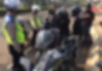 Waduh Tilang Manual Masih Bisa Diterapkan Meski Dilarang Kapolri, Polda Jabar Kasih Penjelasan