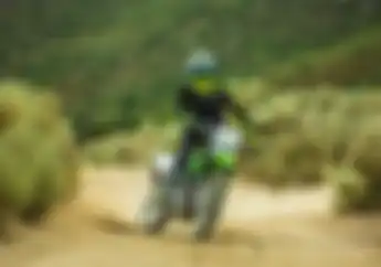 Kenalan dengan Kawasaki KLX Series, Pelopor Motor Trail di Indonesia Sejak Lebih dari Dua Dekade
