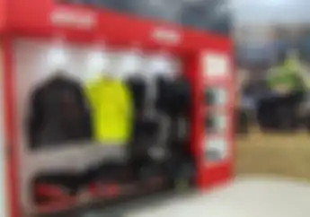 Sampai Hari Terakhir GIVI Kasih Diskon Gede di IMOS 2022, Ada Top Box, Tank Bag, dan Lain-Lain
