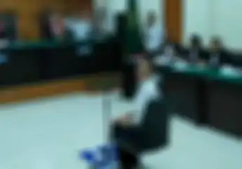 Dijerat Pasal Berlapis Nikita Mirzani Malah Tertawa, Setuju Harga Bensin Jadi Rp 1 Juta Per Liter