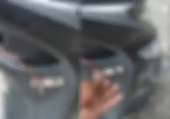 Kocak, Starter Motor Honda BeAT Ini Diganti Pakai Slot Pintu, Sekali Geser Mesin Motor Menyala