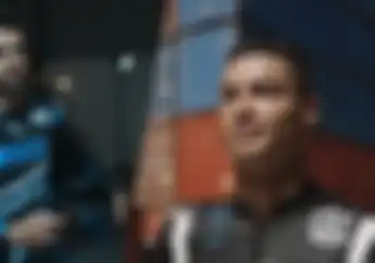 Jelang Piala Dunia 2022, Ini Gaya Cristiano Ronaldo di Atas Motor Bareng Miguel Oliveira