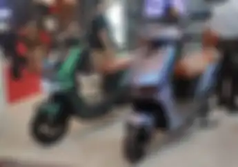 Asyik Beli Motor Listrik Tahun Depan Dapat Subsidi Rp 6,5 Juta, Dipastikan Luhut