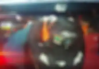 Ngebut Tak Pakai Helm, Pelajar SMP di Surabaya Meregang Nyawa Usai Tabrak Pohon