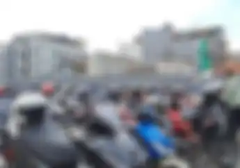Akhirnya Pengelola Parkir Liar Beri Ganti Rugi Motor yang Hilang Berupa Uang Tunai