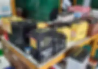 Meski Sepele, Kebiasaan Buruk Ini Bisa Bikin Aki Motor Ngajak Jajan