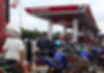 Antrian Mengular Kelangkaan Pertalite dan Solar Belum Teratasi, Pemkab Lembata Kecam Distributor