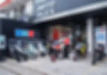 Piaggio Indonesia Buka Dealer Premium Motoplex Terbaru di Semarang dan Tegal