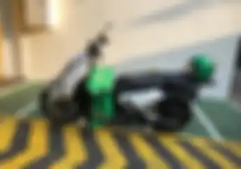 Ojol Mulai Kompak Berlangganan Motor Listrik Charged Indonesia