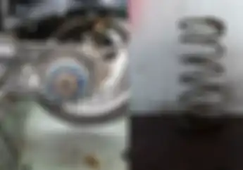 Efek Per CVT Motor Matic Yamaha NMAX Dibiarkan Lemah, Enggak Cuma Bikin Bensin Lebih Boros