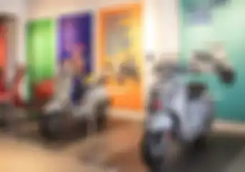 Update Harga Motor Vespa Matic Januari 2023, Semua Tipe Naik