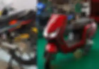 Sama-sama Dapat Subsidi, Lebih Pilih Konversi atau Beli Motor Listrik Jadi?