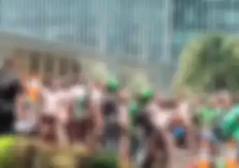 Driver Ojol Kena Usik Satpam, Kedua Kubu Langsung Baku Hantam di SCBD