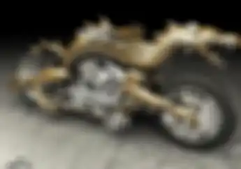 Motor Modifikasi Gaya Chopper Body Naga Emas, Cocok Buat Rayakan Imlek