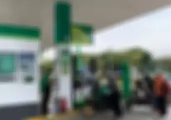 Ada Hadiah Khusus Bagi Motor yang Isi Bensin di SPBU BP AKR 3 Liter Cek Caranya dan Hadiahnya  