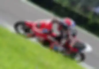 Modifikasi Motor Balap Road Race Pakai Kabel Pesawat. Fungsinya Apa?